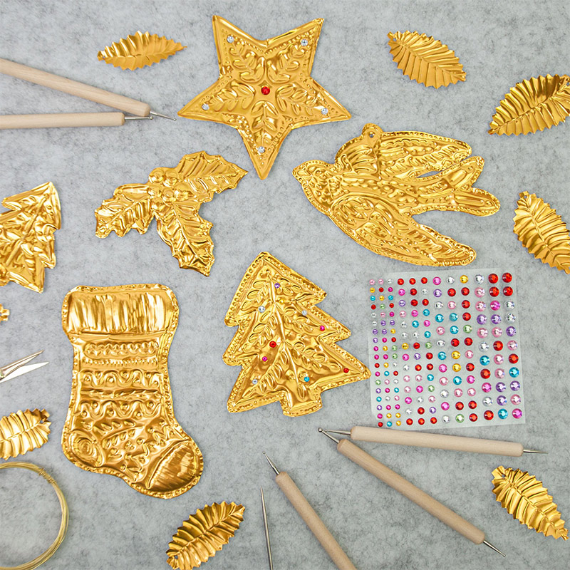 Art Craft With Paper - ชุดเครื่องมืองานฝีมือกระดาษฟอยล์ทองคำและเงินสำหรับตกแต่งคริสต์มาสแบบนูนลาย DIY พร้อมจี้ตกแต่ง