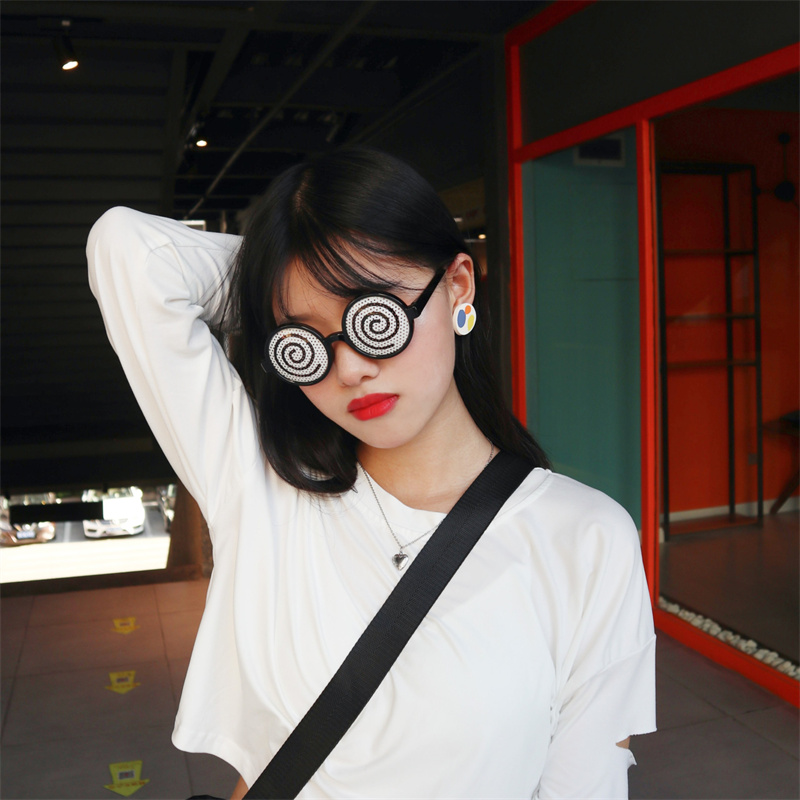 แว่นตาคอสเพลย์ลายเวอร์ติโก แว่ - Art Craft Glasses บทวิจารณ์และราคา